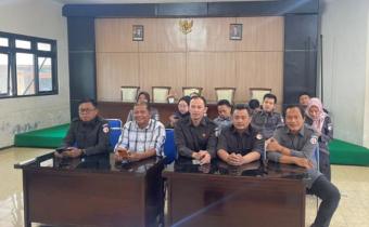 12102025 - Peer Learning Vol 8